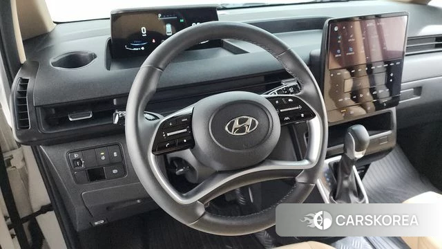 Hyundai Staria 2023 Белый из Кореи, фото 4