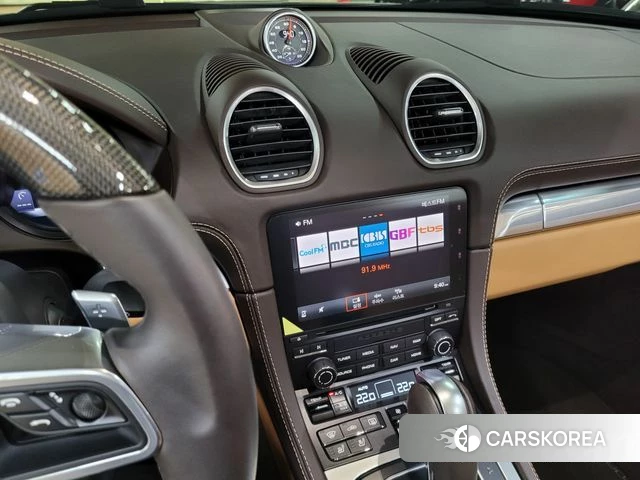 Porsche 718 Boxster 2022 Цвет галактики из Кореи, фото 4