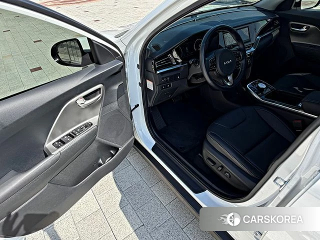Kia Di All New Niro EV 2023 Белый из Кореи, фото 4