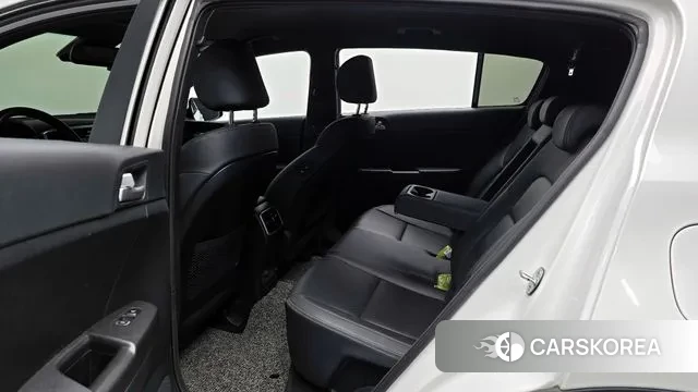 Kia Sportage The Bold 2021 Белый из Кореи, фото 4