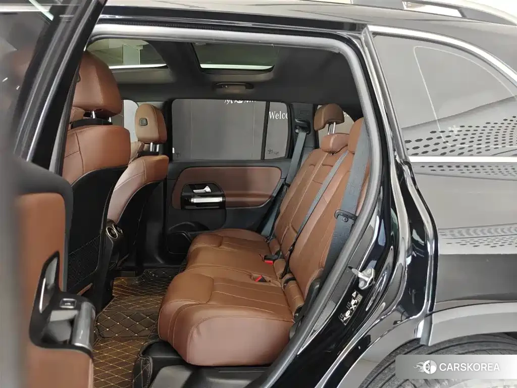 Mercedes-Benz GLB 2023 Черный из Китая, фото 4