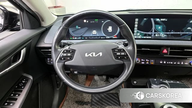 Kia EV6 2022 Черный из Кореи, фото 4