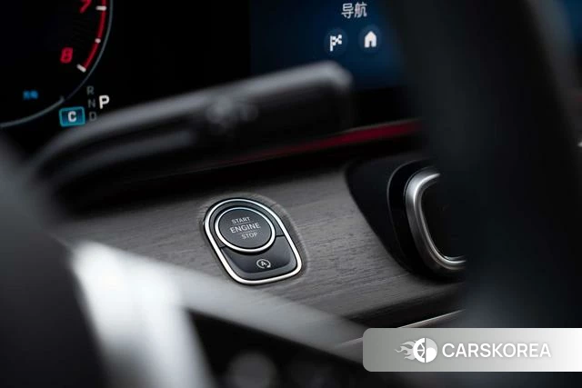 Mercedes-Benz V-class 2024 Черный из Китая, фото 4
