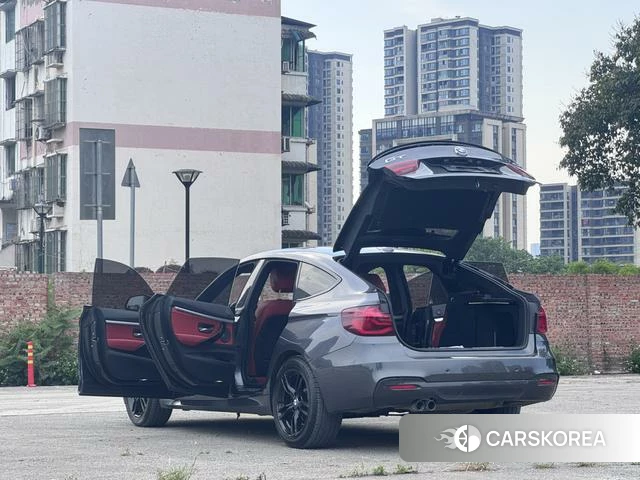 BMW 3 series GT 2021 Темно-серый из Китая, фото 4