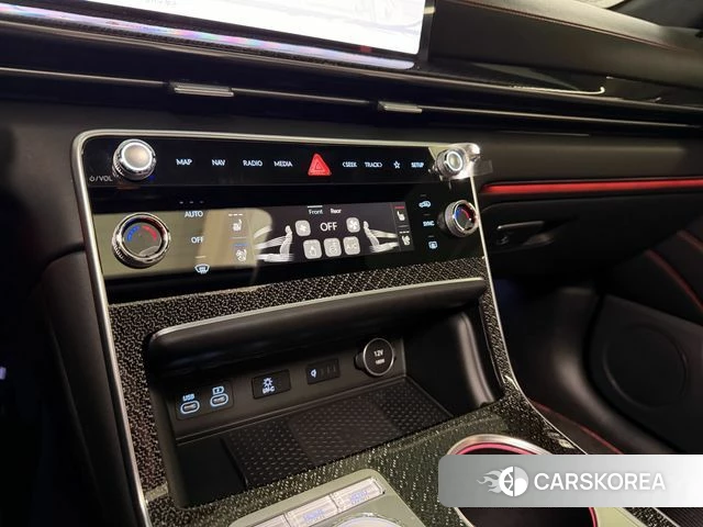 Genesis GV80 Coupe 2024 Белый из Кореи, фото 4