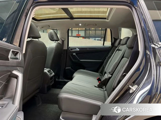 Volkswagen Tiguan L 2025 Черный из Китая, фото 4