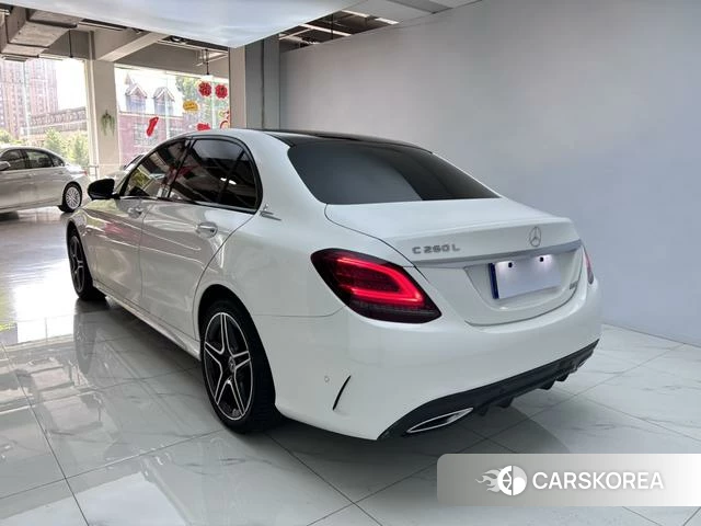 Mercedes-Benz Class C 2020 Белый из Китая, фото 4