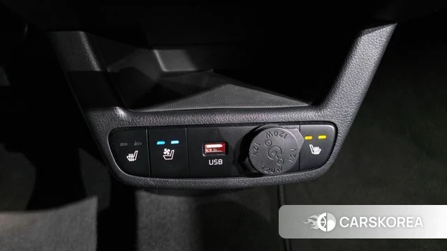 Kia The New Kia Ray 2023 Белый из Кореи, фото 4