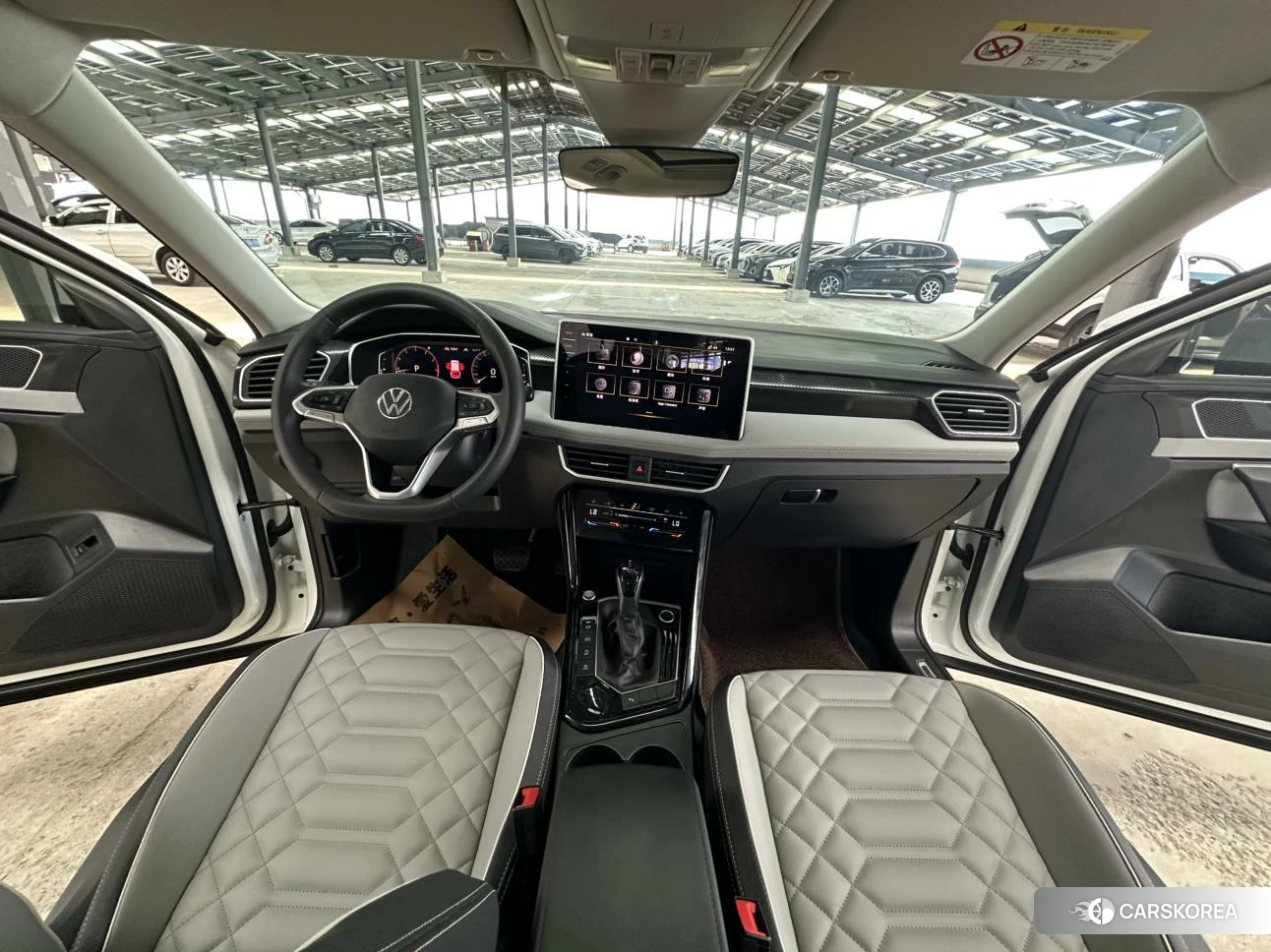 Volkswagen Tayron 2022 Белый из Китая, фото 4