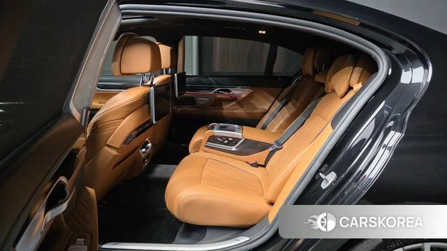 BMW 7 Series (G11) 2019 Черный из Кореи, фото 4