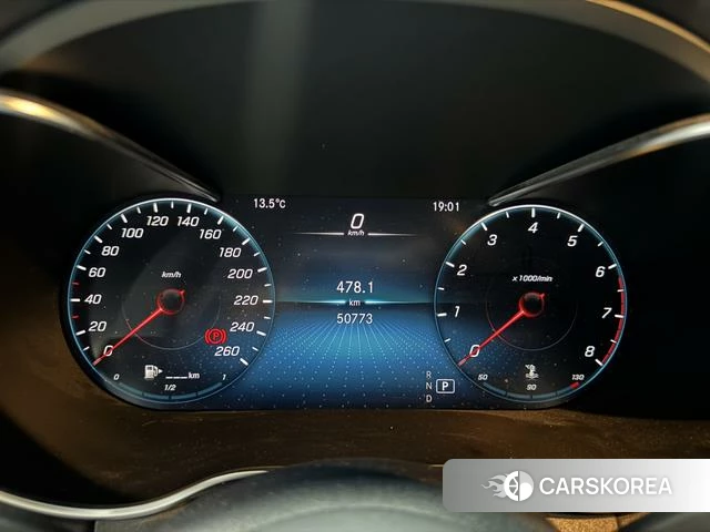 Mercedes-Benz Class C 2021 Белый из Китая, фото 4