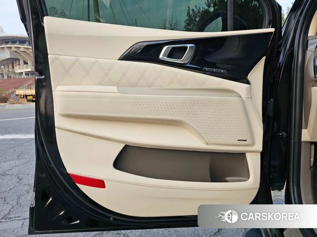 Kia The New Carnival 4th Generation 2024 Черный из Кореи, фото 4