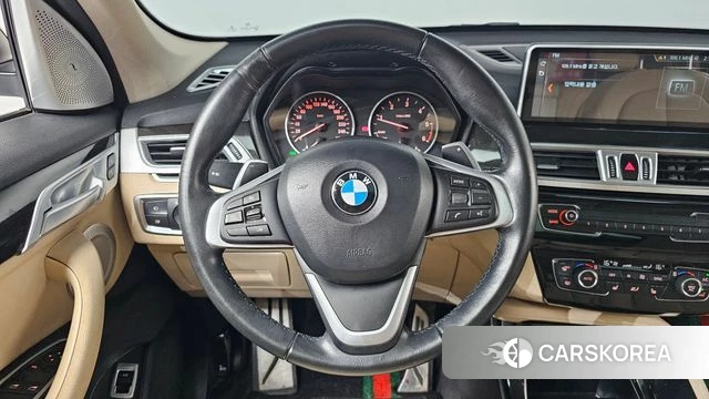 BMW X1 (F48) 2018 Черный из Кореи, фото 4