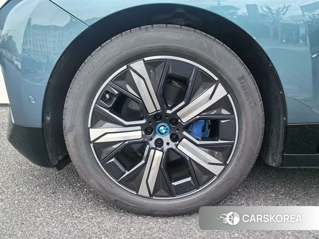 BMW iX id 4210989 из Китая 4