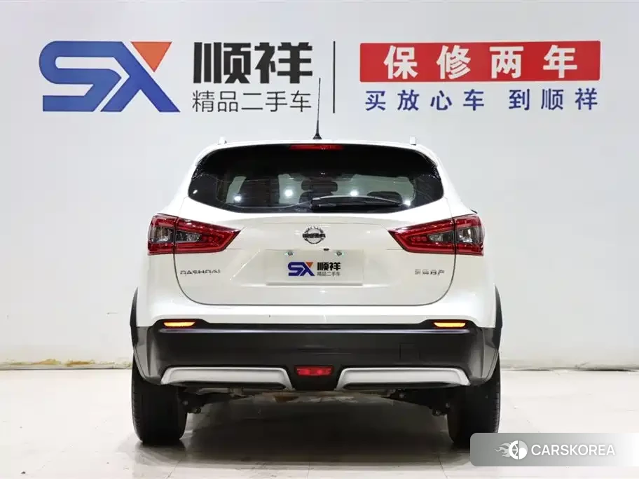 Nissan Qashqai 2022 Белый из Китая, фото 4