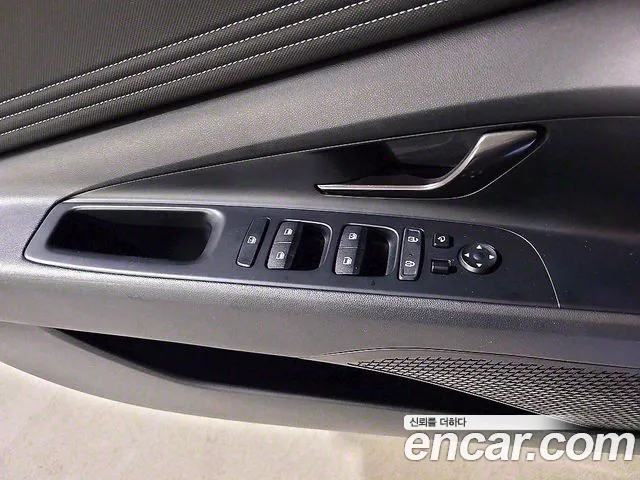 Hyundai Avante (CN7) 2021 Небесно-голубой из Кореи, фото 4