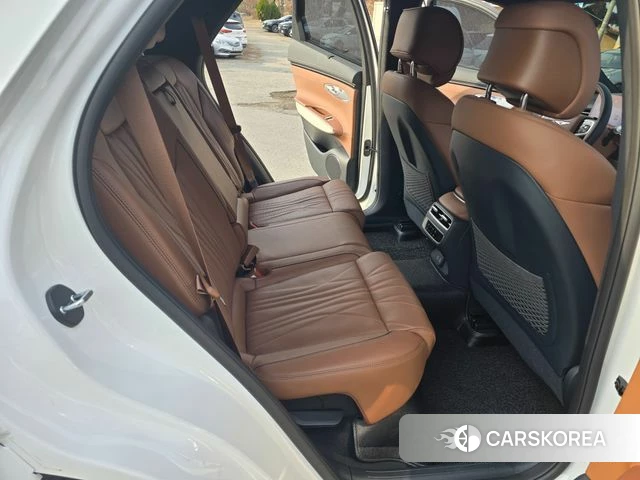 Genesis GV70 2025 Белый из Кореи, фото 4