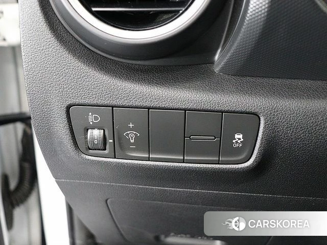 Hyundai Kona 2018 Белый из Кореи, фото 4