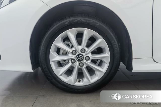 Toyota Corolla 2021 Белый из Китая, фото 4