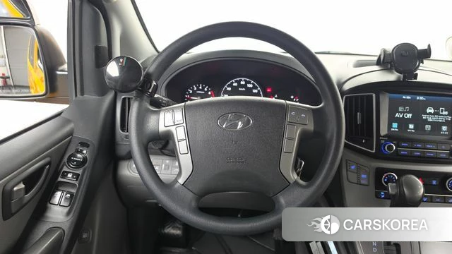 Hyundai The New Grand Starex 2021 Желтый из Кореи, фото 4