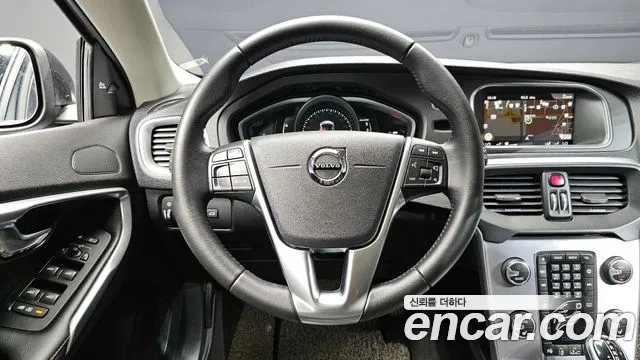 Volvo V40 Cross-Country 2018 Серый из Кореи, фото 4