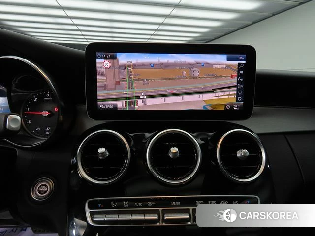 Mercedes-Benz C-Class W205 2019 Черный из Кореи, фото 4