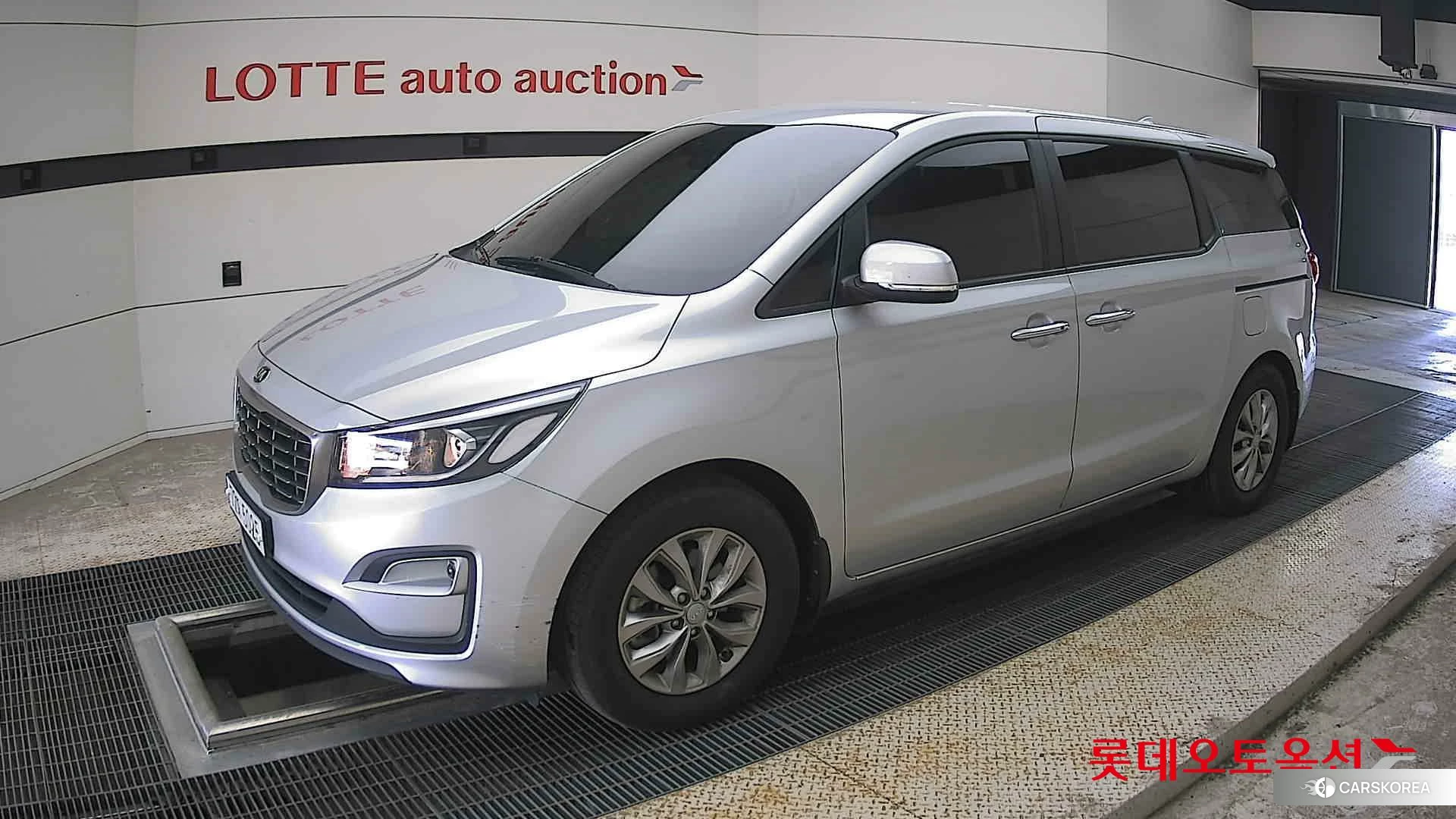 Kia Carnival 2020 Silky Silver из Кореи, фото 4