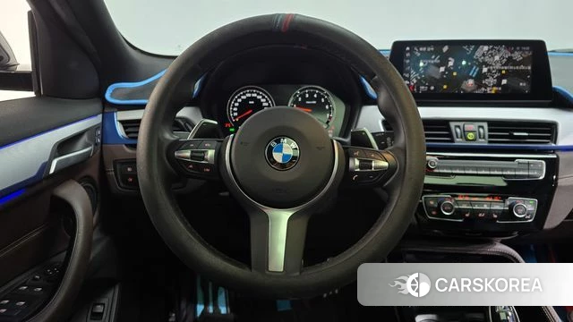 BMW X2 (F39) 2022 Черный из Кореи, фото 4