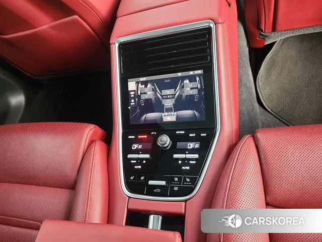 Porsche Panamera (971) 2018 Белый из Кореи, фото 4