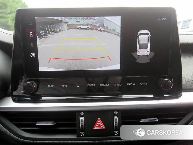 Kia The New K3 2nd generation 2023 Белый из Кореи, фото 4