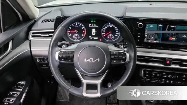Kia K5 3rd generation 2022 Белый из Кореи, фото 4