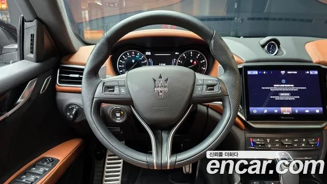 Maserati Ghibli 2022 Черный из Кореи, фото 4