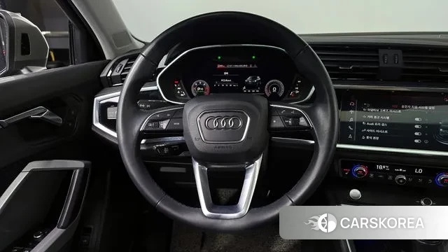 Audi Q3 (F3) 2020 Серый из Кореи, фото 4