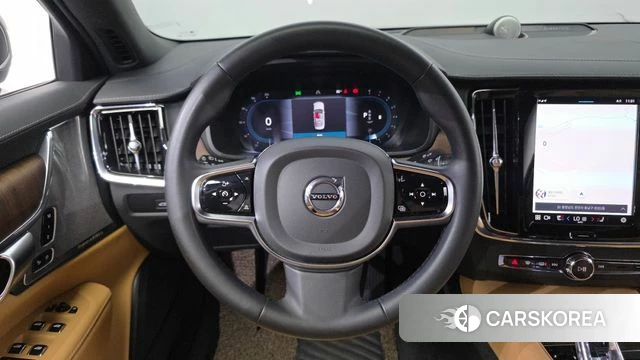 Volvo S90 2023 Черный из Кореи, фото 4
