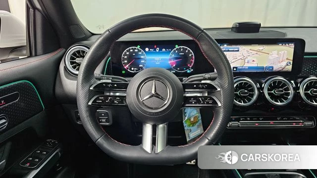 Mercedes-Benz GLB-Class X247 2025 Белый из Кореи, фото 4