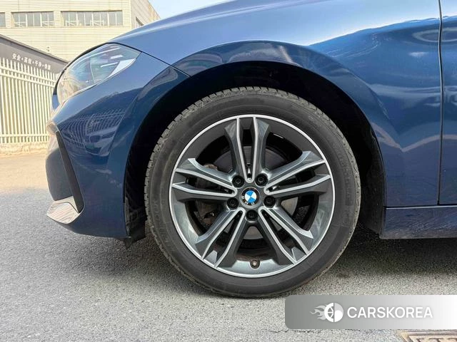 BMW 1 series 2021 Синий из Китая, фото 4