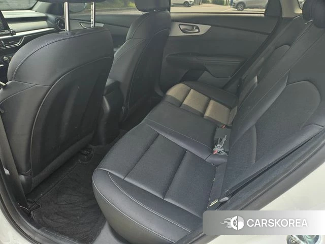 Kia Come New K3 2022 Белый из Кореи, фото 4