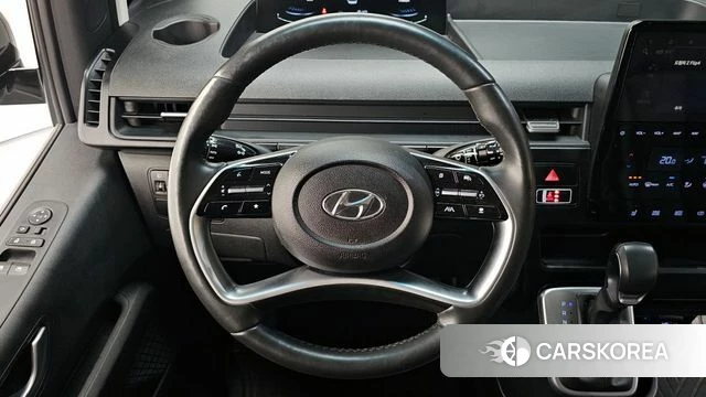 Hyundai Staria 2024 Серебряный из Кореи, фото 4