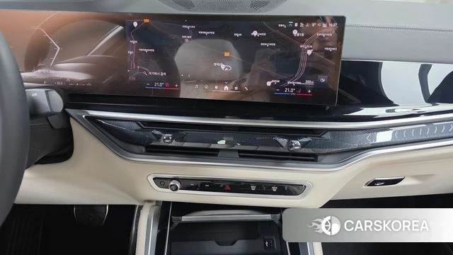 BMW X6 (G06) 2025 Черный из Кореи, фото 4