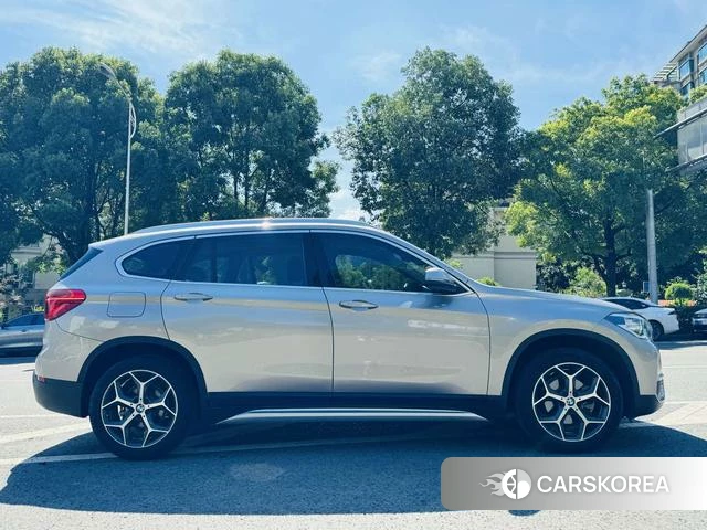 BMW X1 2019 Шампань из Китая, фото 4
