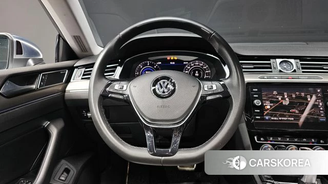 Volkswagen Arteon 2019 Белый из Кореи, фото 4