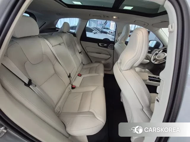 Volvo XC60 second Generation 2025 Серый из Кореи, фото 4