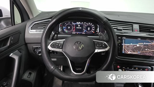 Volkswagen Tiguan second Generation 2021 Серый из Кореи, фото 4