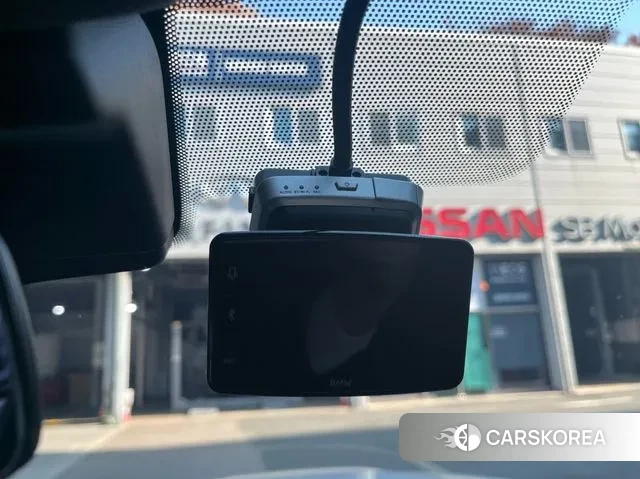 BMW i5 (G60) 2024 Белый из Кореи, фото 4