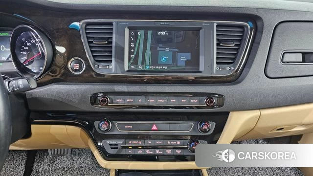 Kia The New Carnival 2019 Белый из Кореи, фото 4