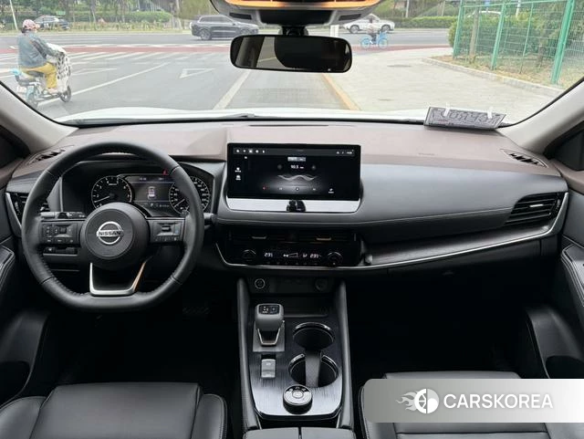 Nissan Qijun 2022 Белый из Китая, фото 4