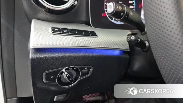 Mercedes-Benz E-Class W213 2019 Белый из Кореи, фото 4