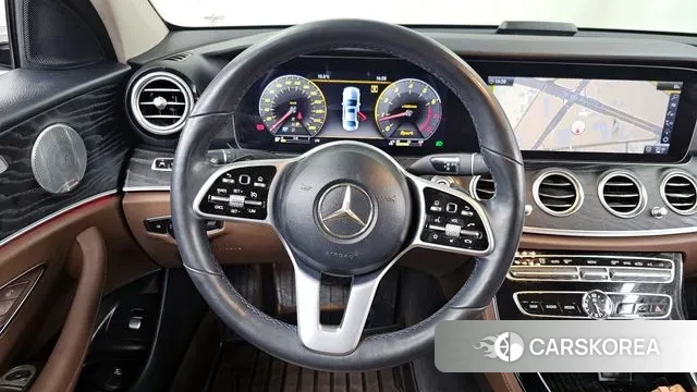 Mercedes-Benz E-Class W213 2019 Белый из Кореи, фото 4