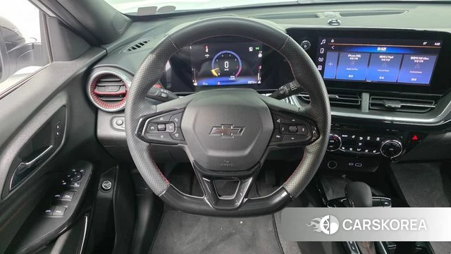 Chevrolet (GM Daewoo) Trax Crossover 2023 Белый из Кореи, фото 4