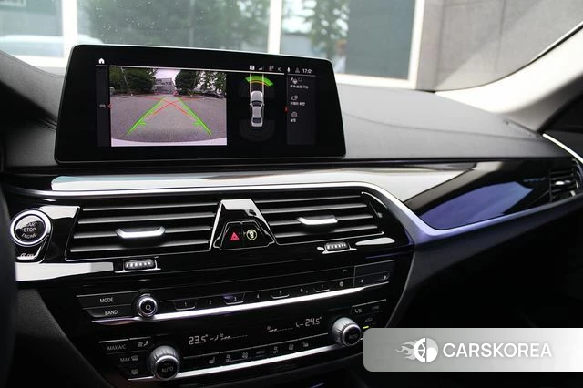 BMW 5 Series (G30) 2020 Белый из Кореи, фото 4